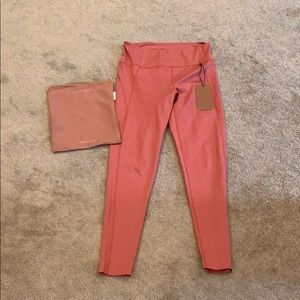 NWT Girlfriend Clay Leggings Large